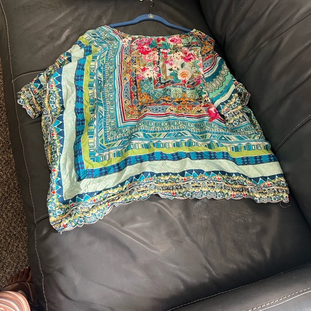 Johnny Was Multicolor Floral Geometric Patchwork silk Tunic - Teal, Pink, Green - Picture 5 of 7